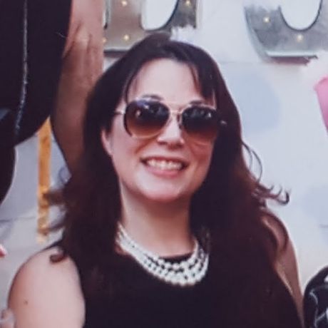 Jennifer Van Laar