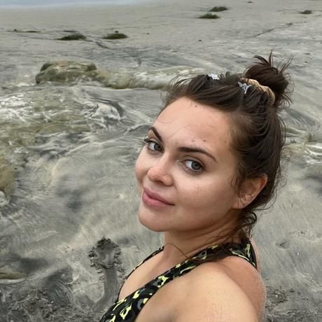 Julia Schultz Porras