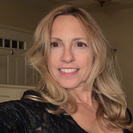 Julie Coluccio