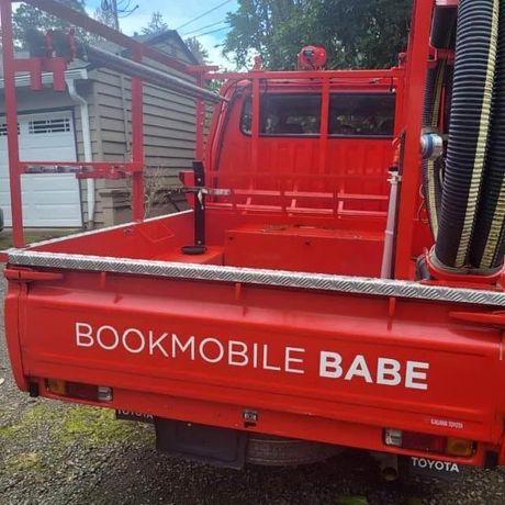 The Bookmobile Babe profile image